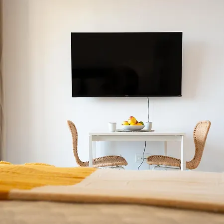 Apartamento Estudio Con Vistas Al Mar Garaje Privado Gratis Fuengirola